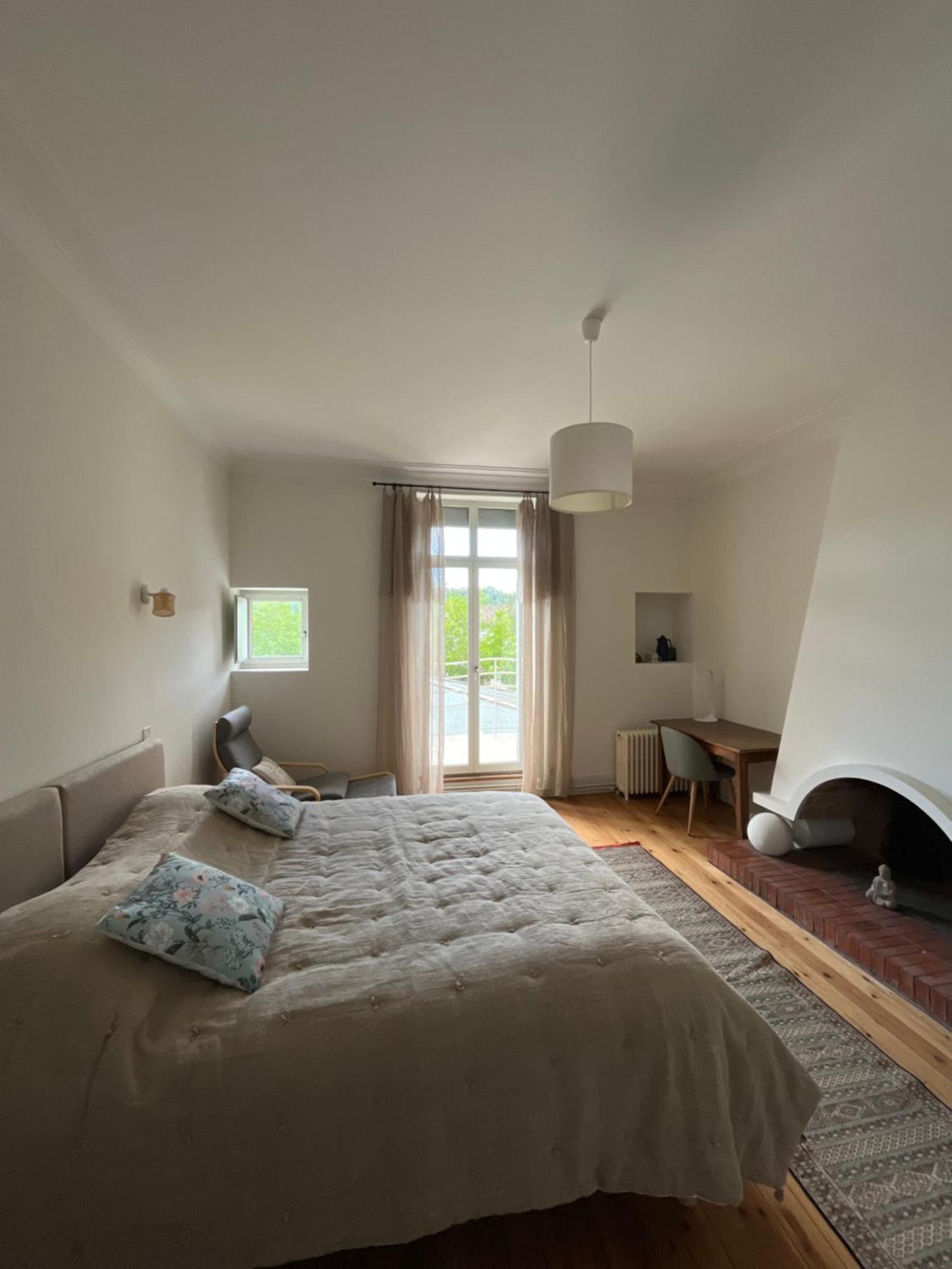 Le Lotus Blanc Bed & Breakfast Sainte-Foy-la-Grande Exterior photo